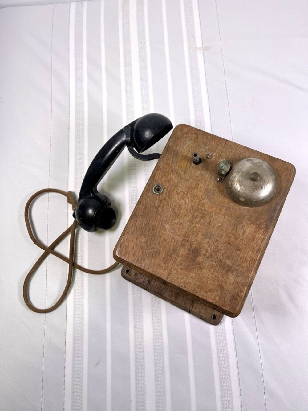 Antique 1920s Oak Wall Wall Telephone Kellogg Handset FOR PARTS AS IS